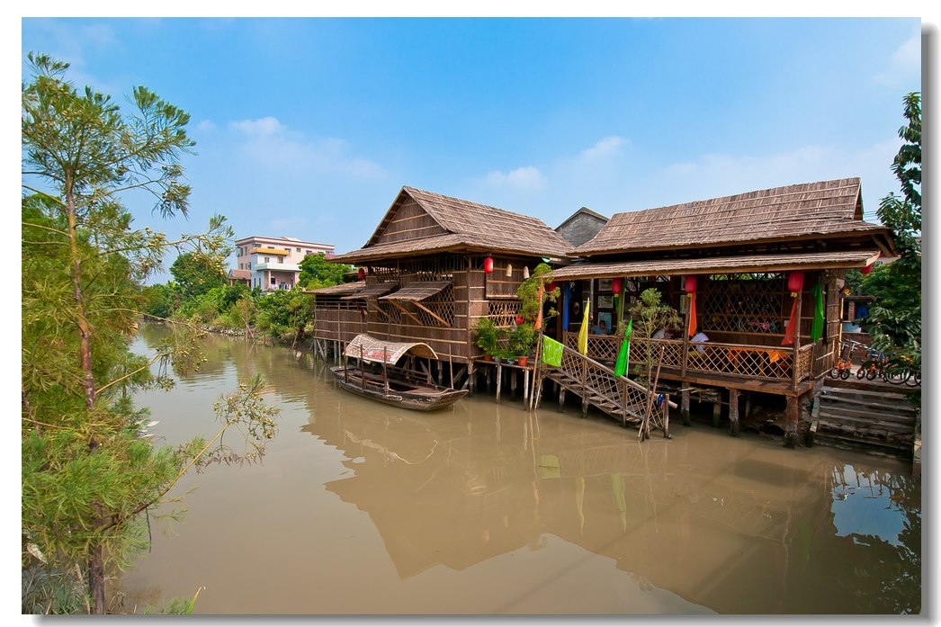  p>岭南水乡位于 a target="_blank" href="/item/民众镇/8668946"