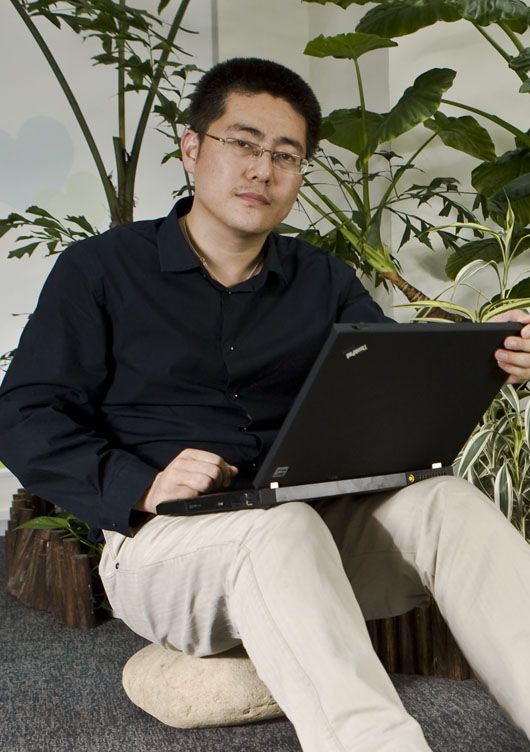  p>侯小强, a target="_blank" href="/item/盛大文学/3820907" data