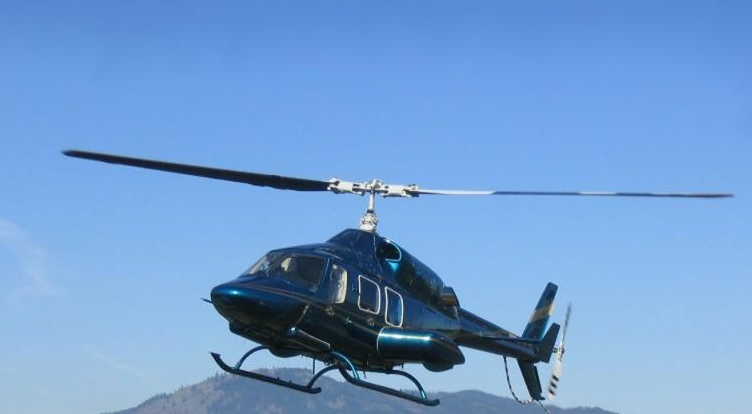  p data-id="gnwp7ooq7o">贝尔222是美国达信贝尔直升机公司研制的第