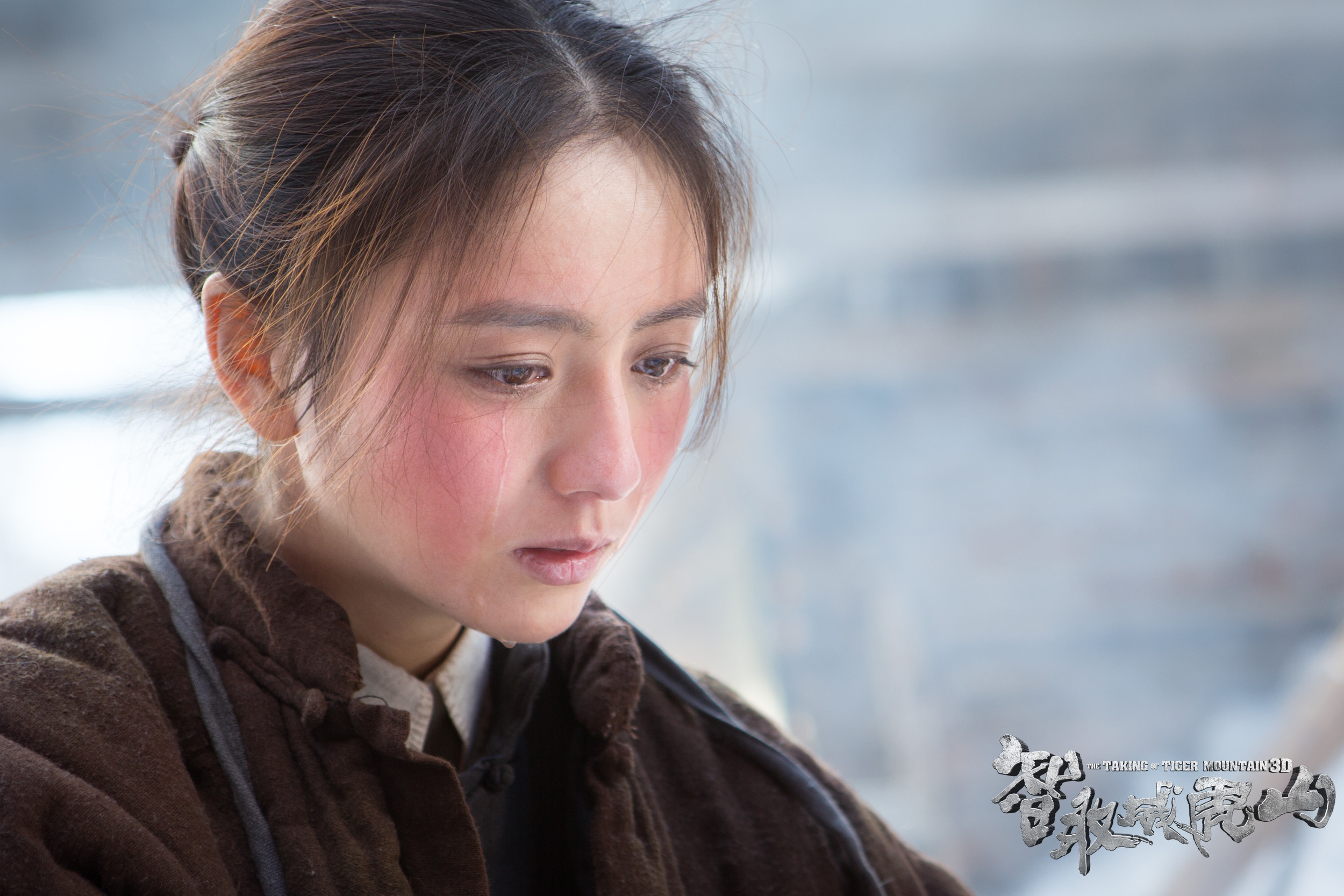  p>佟丽娅,1983年8月8日出生于新疆伊犁察布查尔,中国内地影视女演员