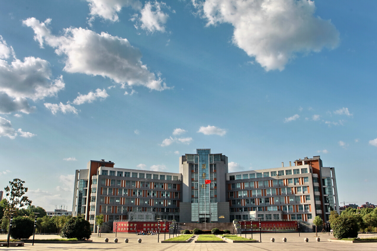  p>焦作师范 a target="_blank" href="/item/高等专科学校/1470915"