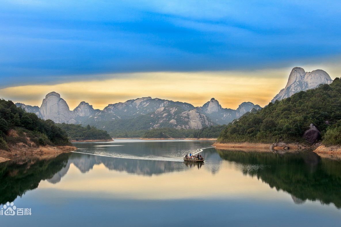  p data-id="gnwl0bcgcn">乌山,位于诏安,云霄,常山三县(区)交界处.