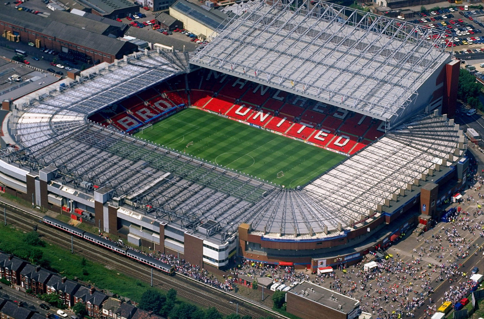  p>老特拉福德球场(old trafford),是位于英国 a target="_blank"