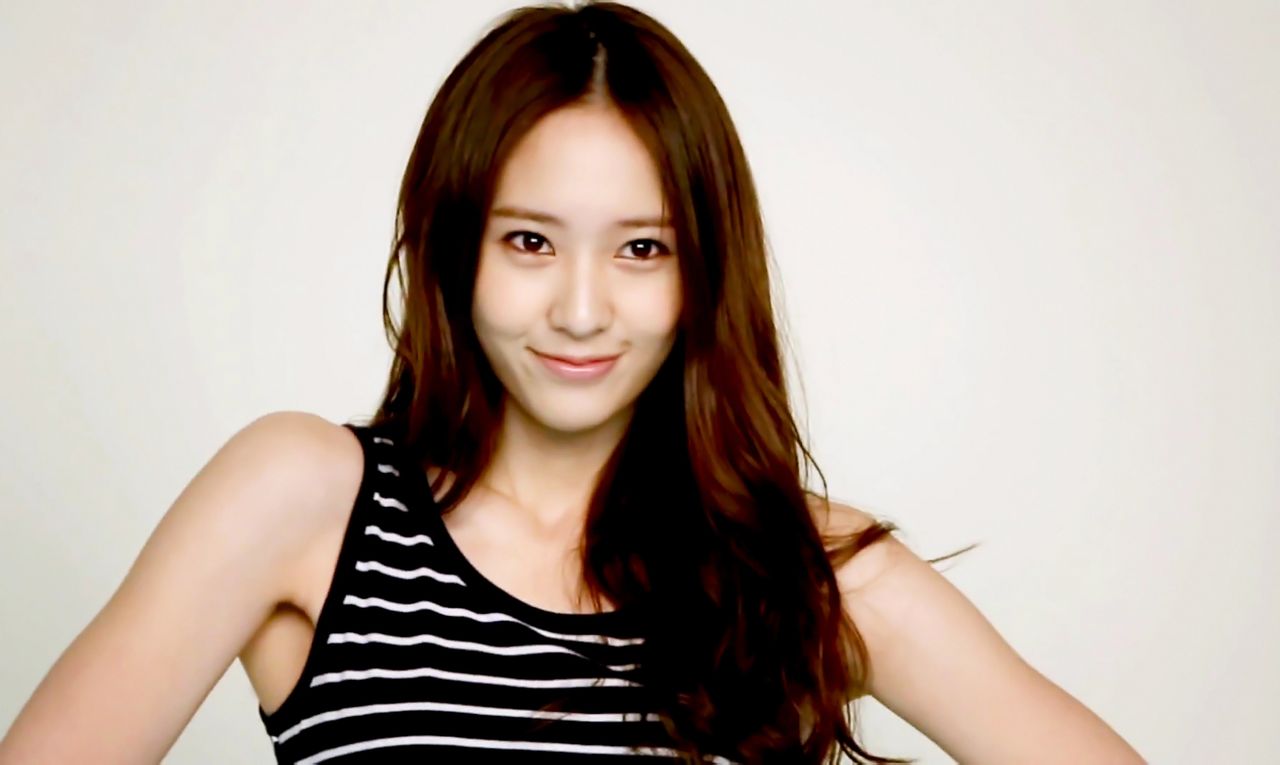 1994年10月24日出生于美国加利福尼亚州旧金山,拥有韩国与美国双重