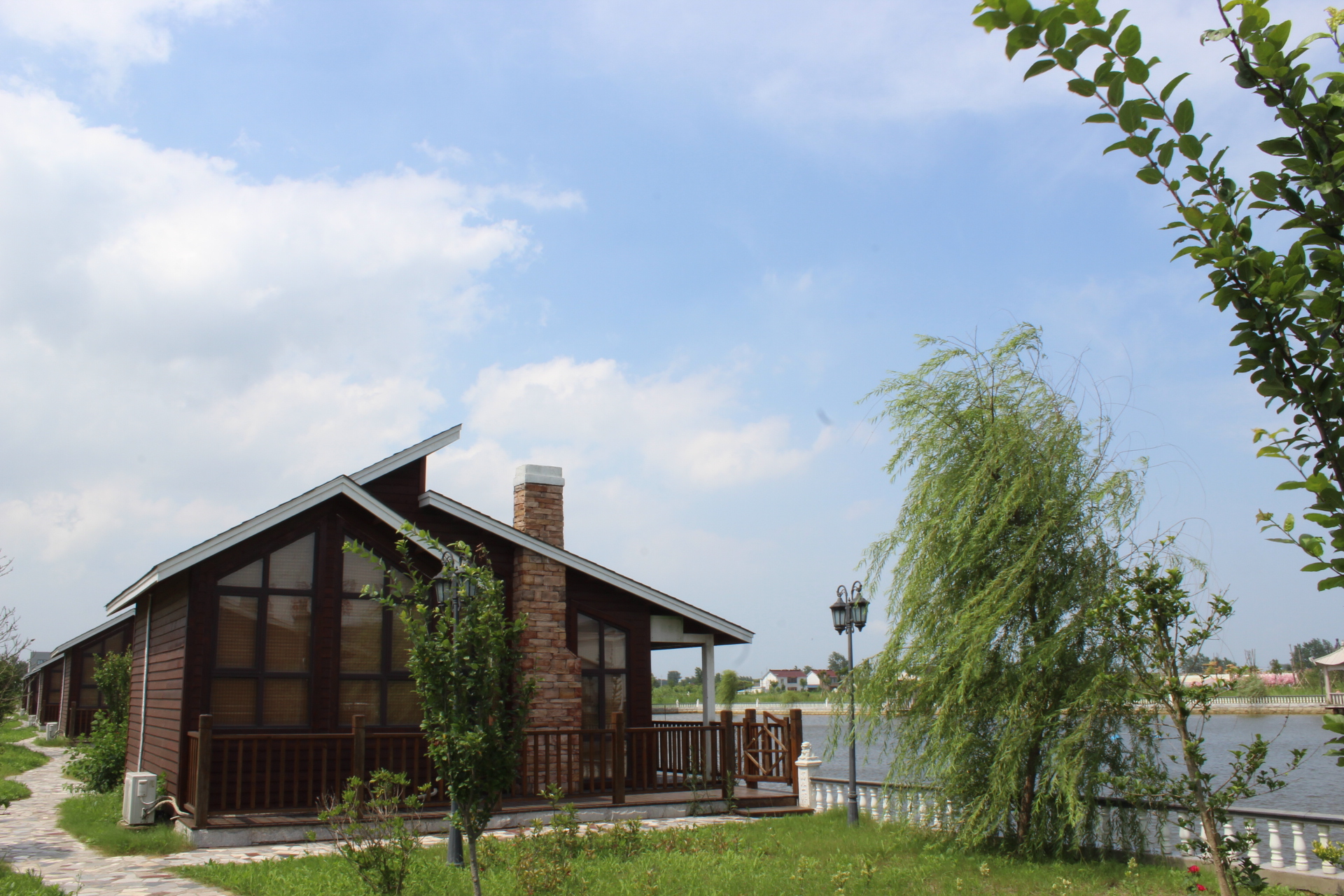  p>大桥镇,隶属于江苏省盐城市大丰区,地处 a target="_blank" href="