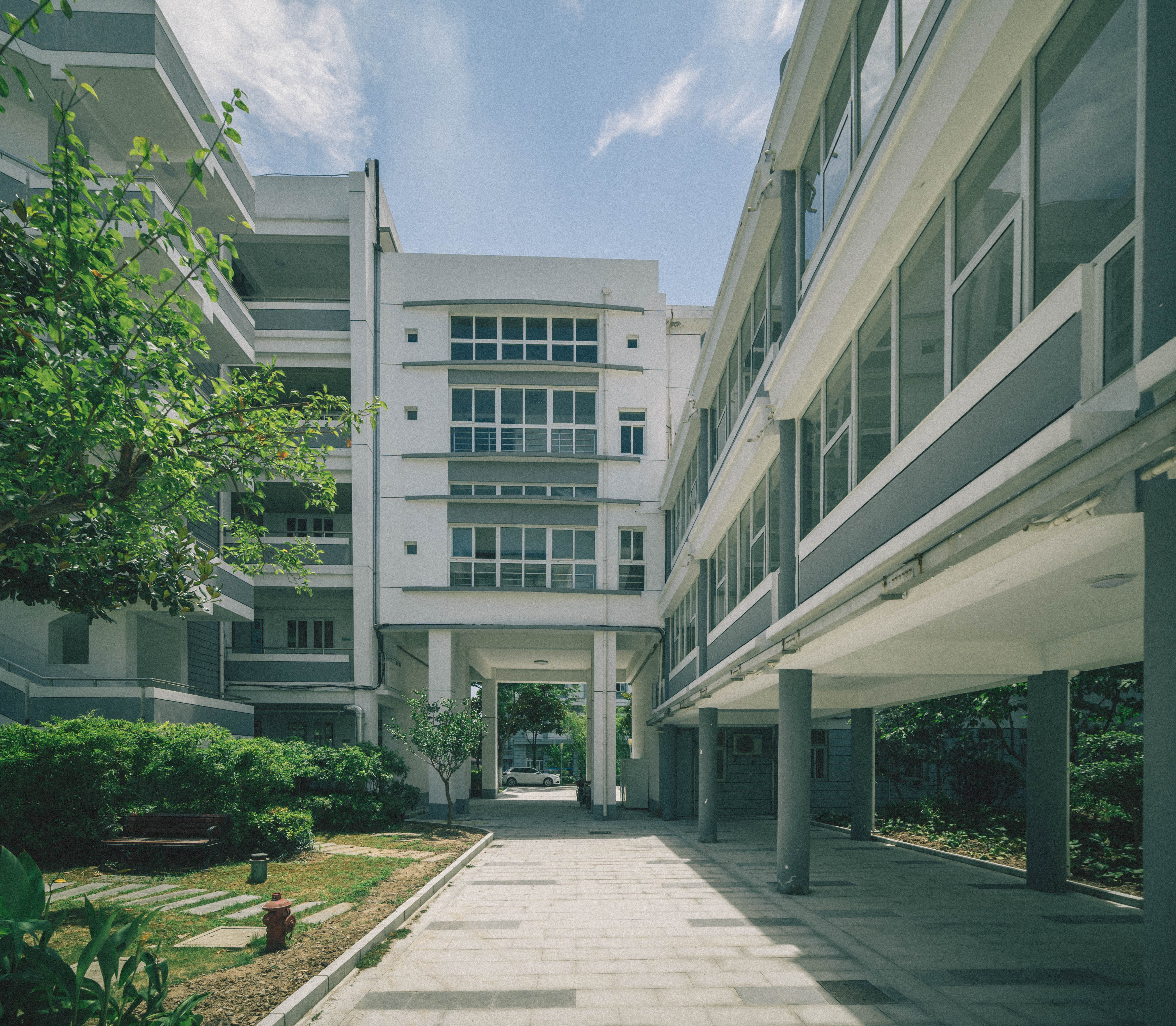 上海市川沙中学