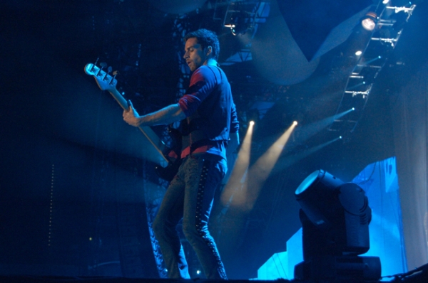  p>酷玩乐队 i>(coldplay) /i>,英国摇滚乐队,1996年成立于伦敦,由