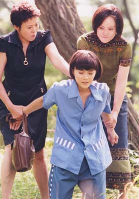 lemmaid="5322439">阎建刚 /a>导演的国内首部女性越狱犯罪复仇剧,由