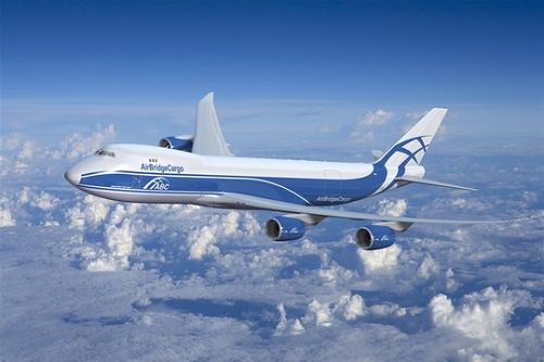 波音747-8洲际飞机