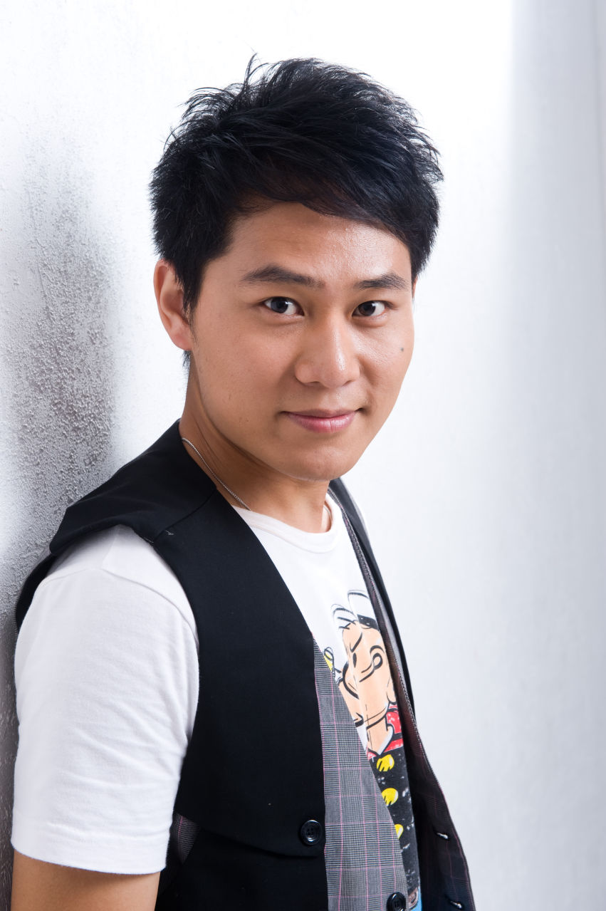  p data-id="gn5g91782c">《民生网事》一档电视节目,主持人杨华. /p>