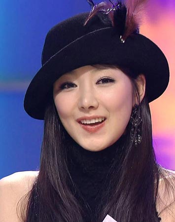  p>苏怡贤,1984年8月28日出生于韩国全罗北道全州市,韩国女演员,主持