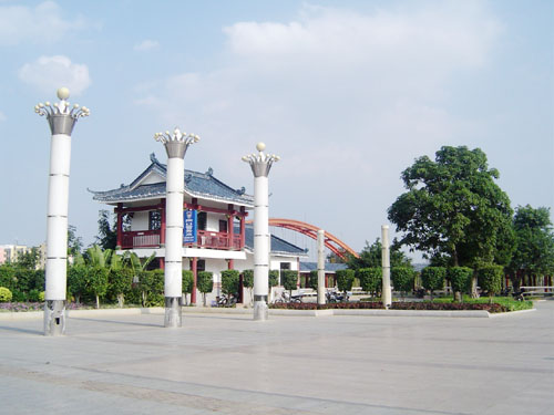  p data-id="gnwkpwrkr9">玉湖公园位于莆田市荔城区荔园路和原木兰溪