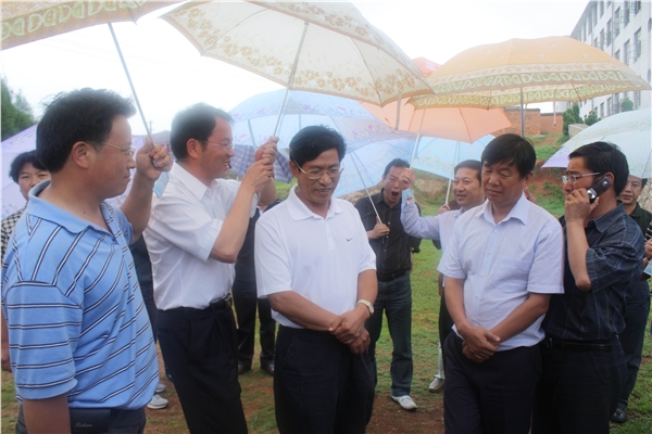  p>云南省曲靖市沾益县白水镇第一中学创建于1982年9月,位于 a target