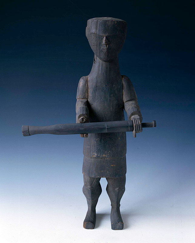 战国持剑武士木俑