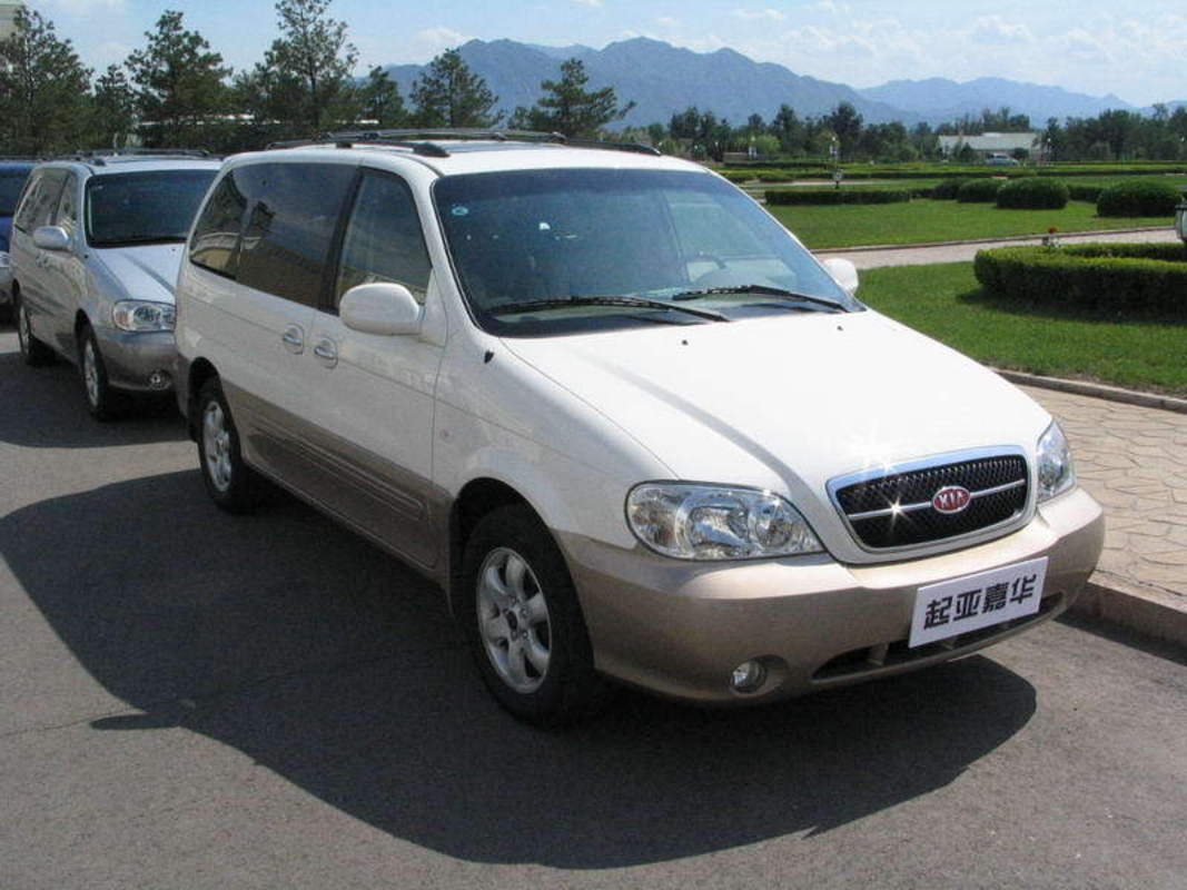 起亚嘉华7座商务车(起亚嘉华7座商务车2023款)