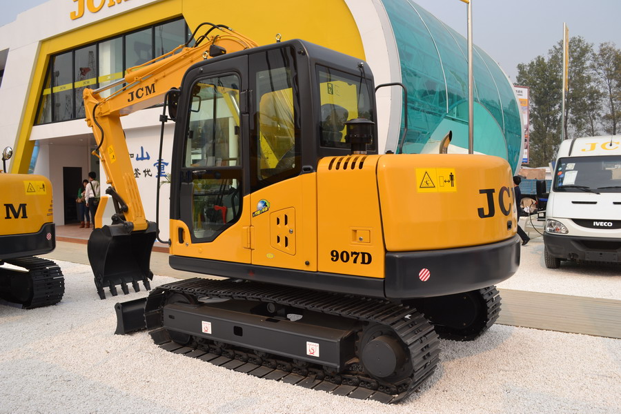  p>山重建机907d挖掘机,是山重建机jcm系列7吨 a target="_blank"