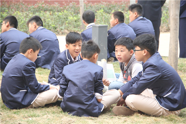  p>濮阳建业国际学校是一所全封闭,寄宿制学校,由建业集团投资2亿多