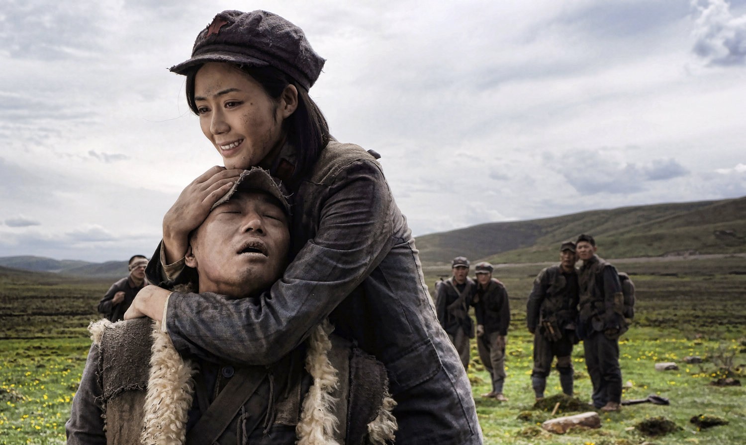  p>《十送红军》是为了纪念红军长征八十周年而制作的献礼剧,由北京