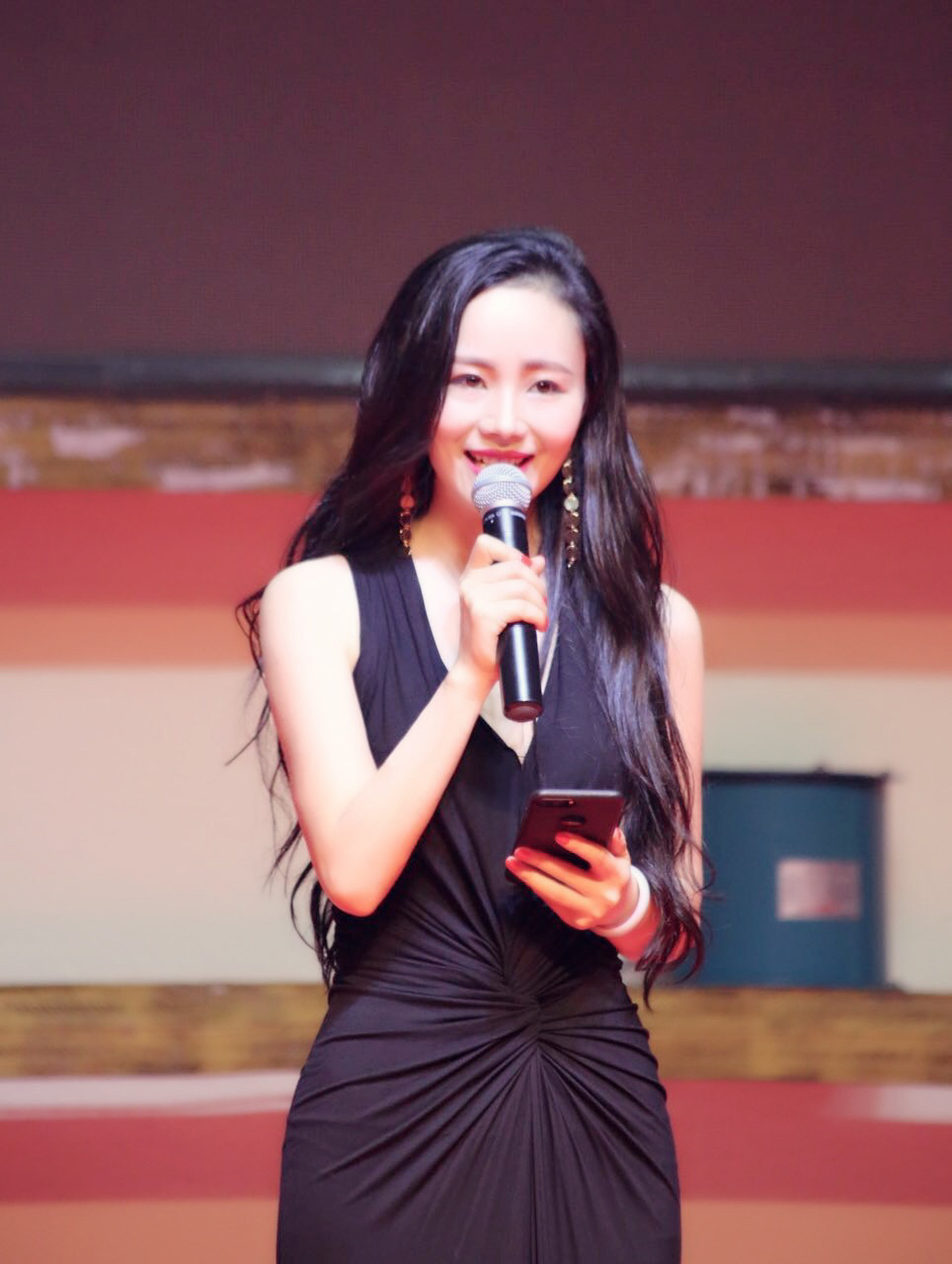 王雅倩