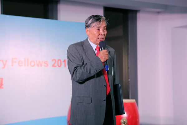  p>贺贤土,男,1937年9月28日出生于浙江省宁波市 a href="#" data