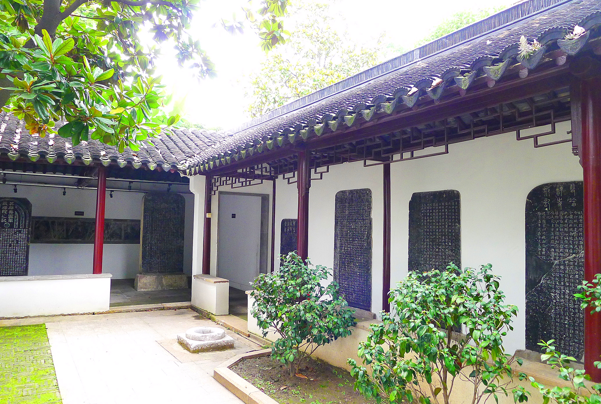  p>沧浪区,原苏州市辖区,位于 a target="_blank" href="/item/中国