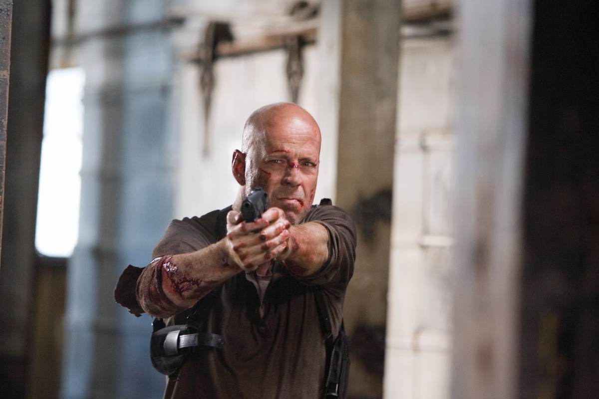  p>《虎胆龙威4》是《虎胆龙威》系列影片第四部,是由二十世纪福斯