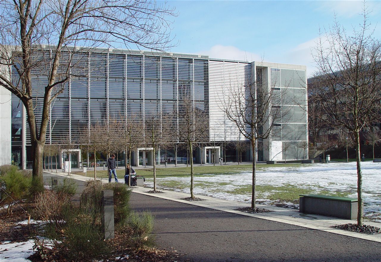  p>德累斯顿工业大学(technische universit  t dresden),始建于1828