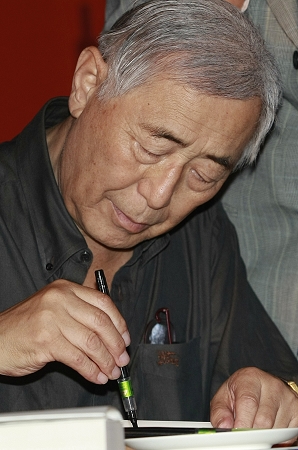  p>《女优》是日本著名作家 a target="_blank" href="/item/渡边淳一