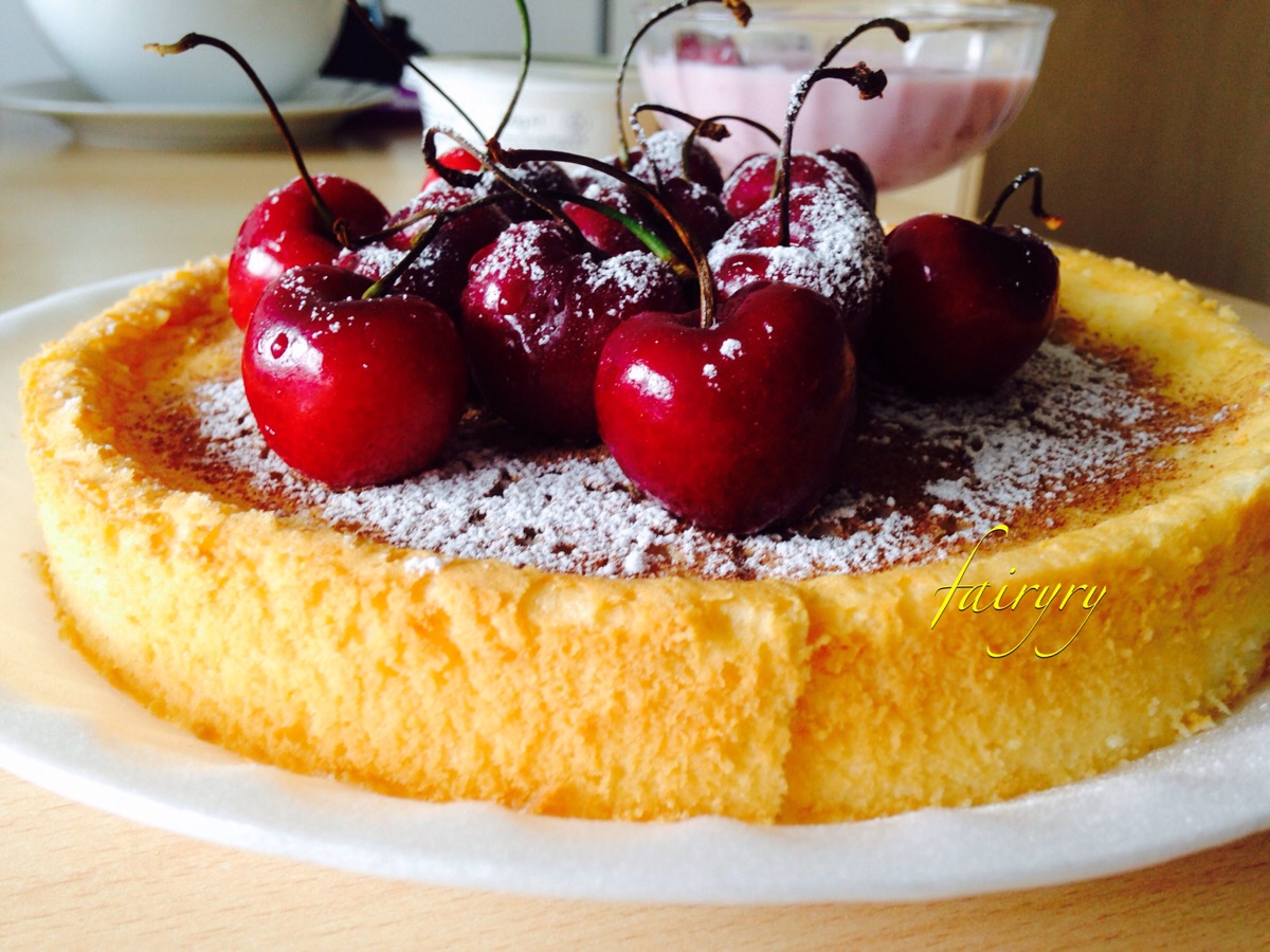 樱桃果酱轻乳酪蛋糕