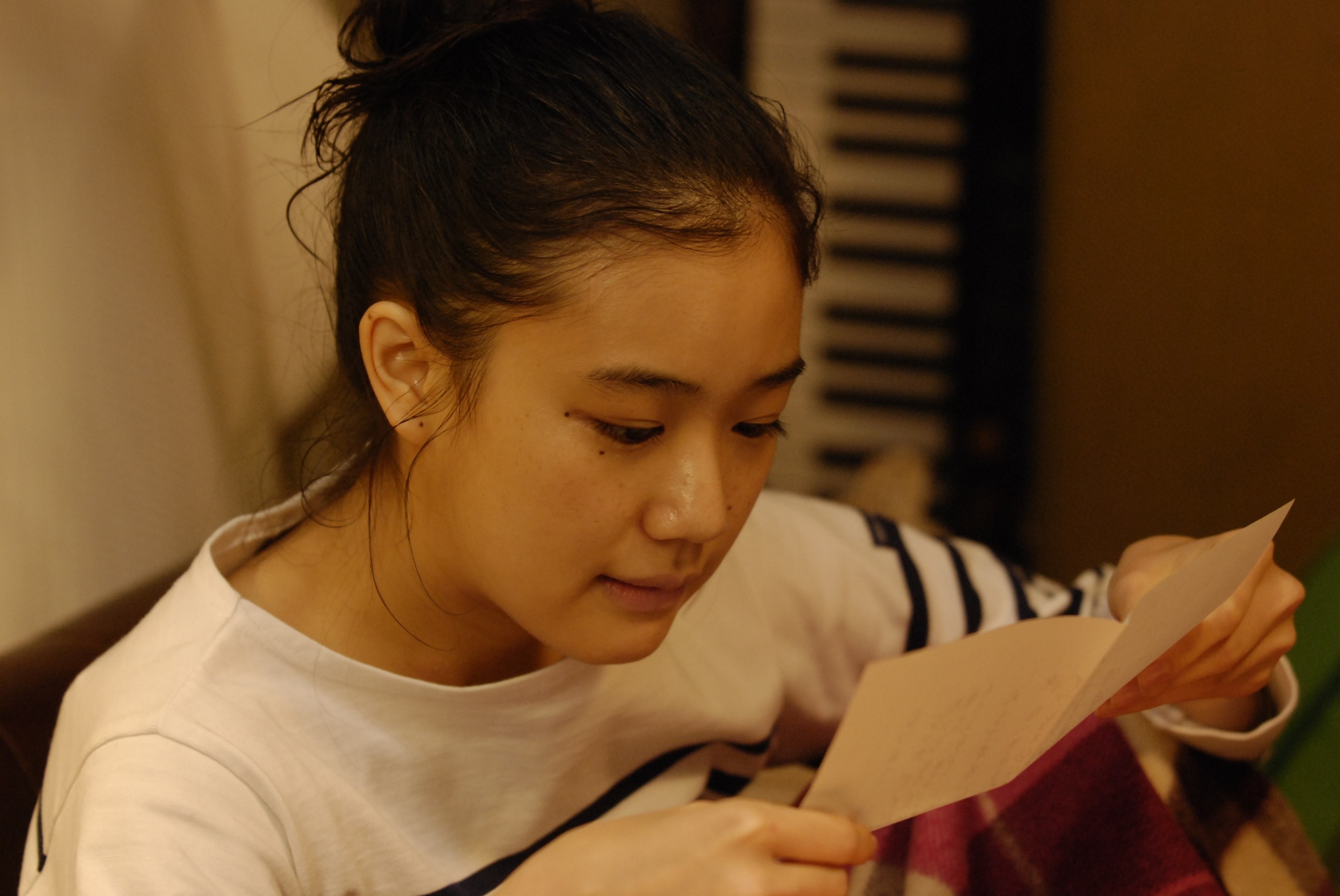 主演青春喜剧片《 a target="_blank" href="/item/花与爱丽丝/35211"