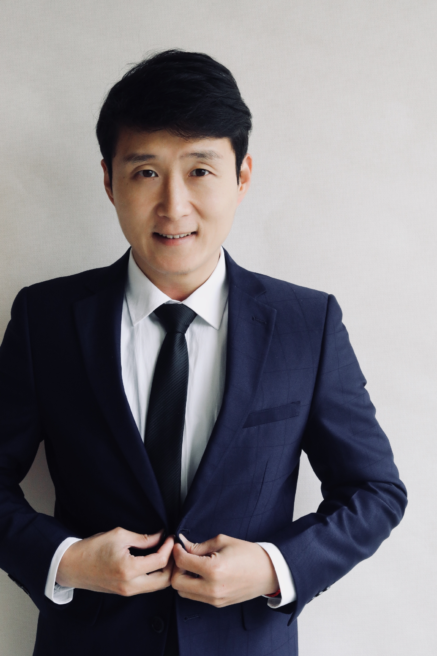  p>赵凯,出生于重庆市,中国内地影视男演员,编导.