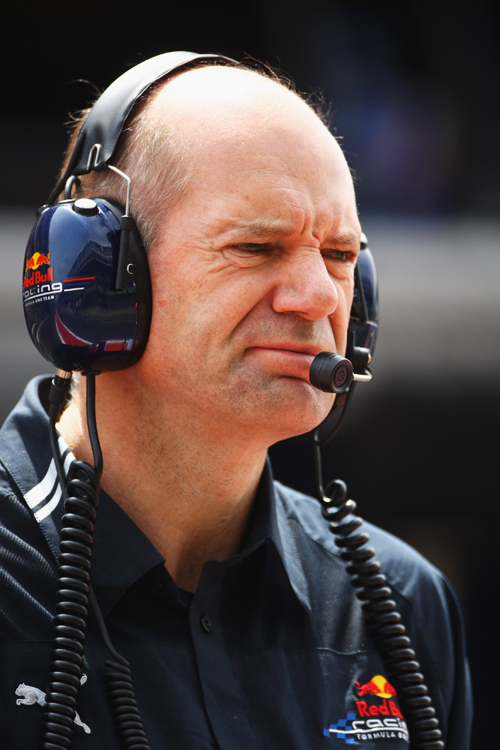 艾德里安·纽维