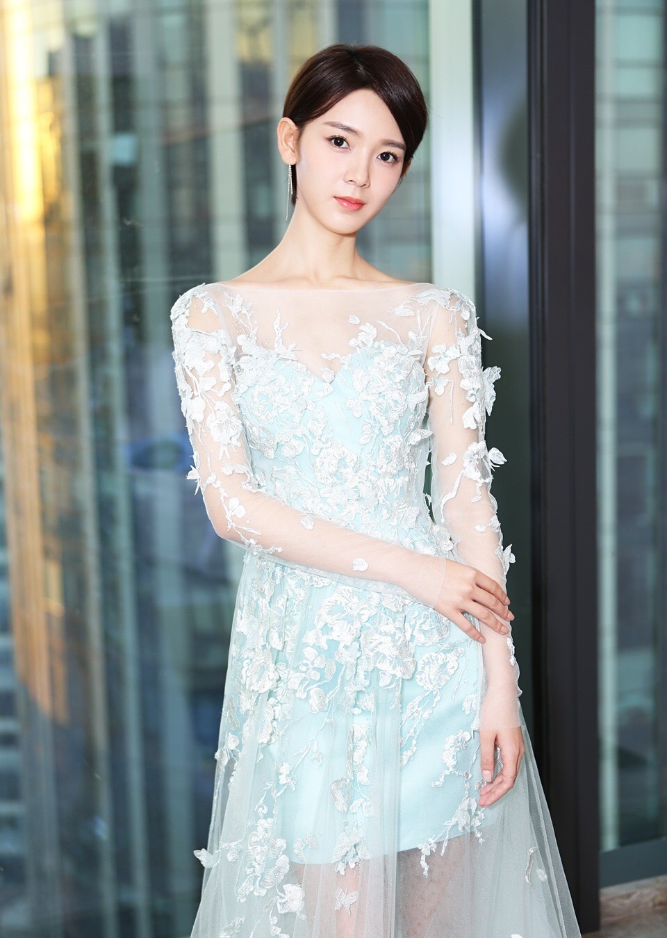  p>陈瑶,1994年10月31日出生于四川攀枝花,中国内地女演员,毕业于北京