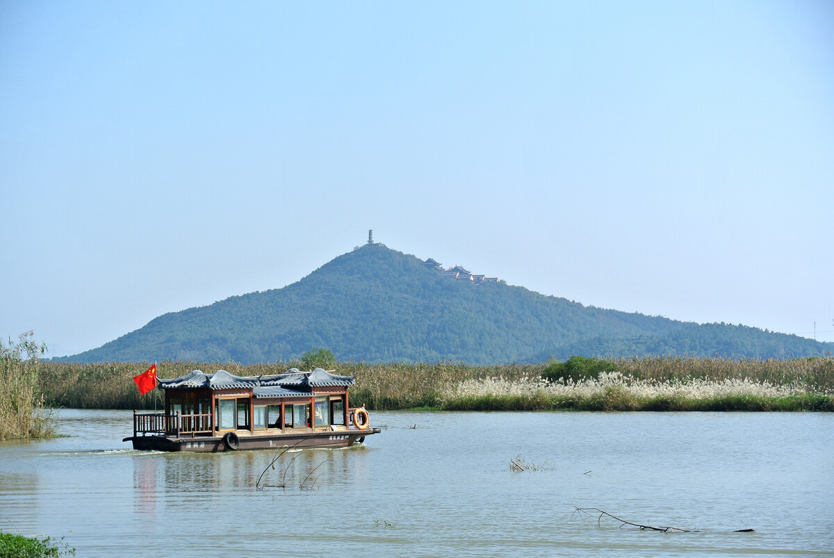 仙山湖是长兴县境内的一处景点,位于<a