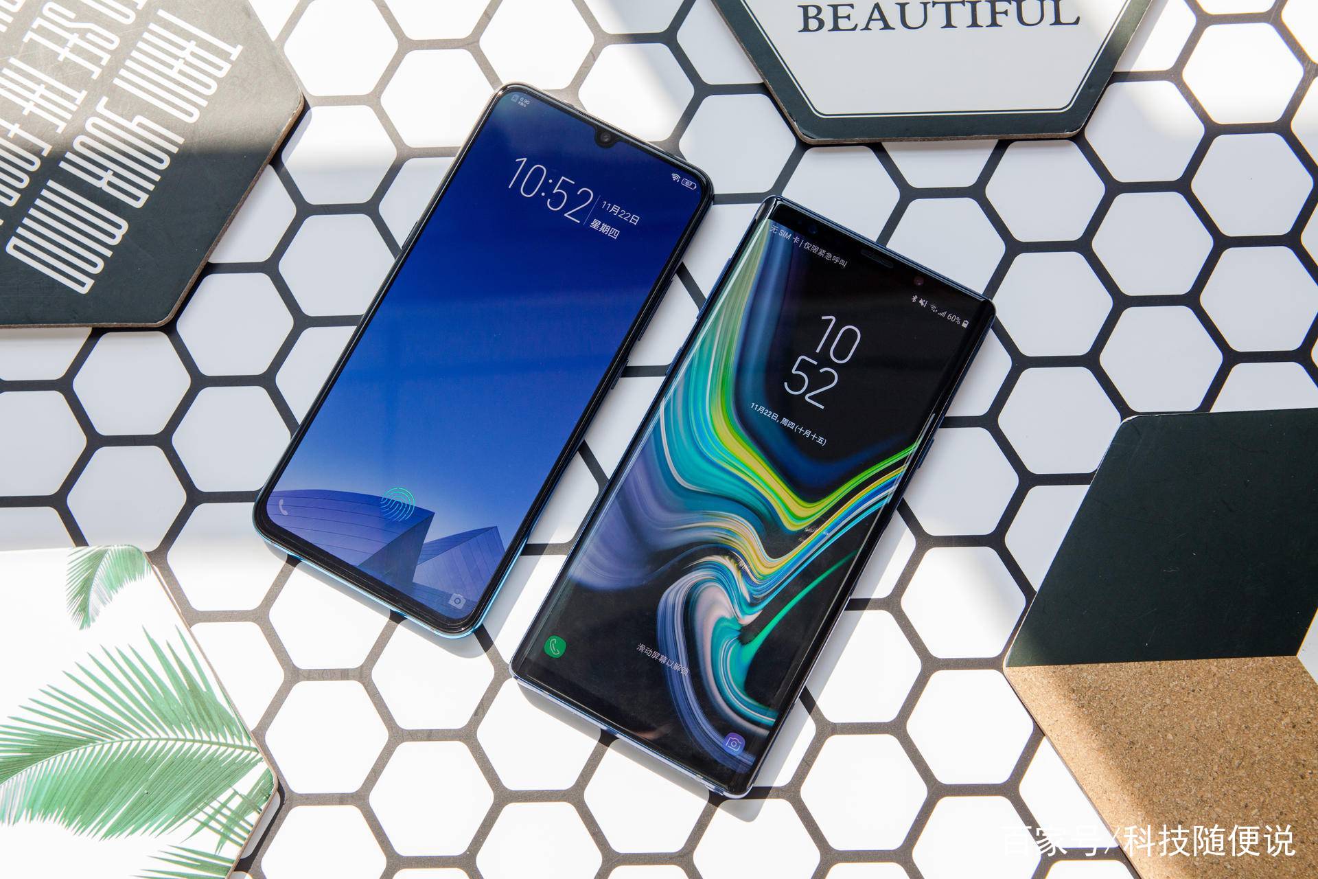 国产机型的进击？三星Note9和vivo X23全面屏形态分析_百科TA说