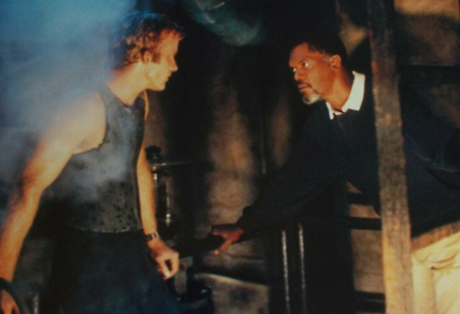 深海狂鲨deepbluesea(1999)