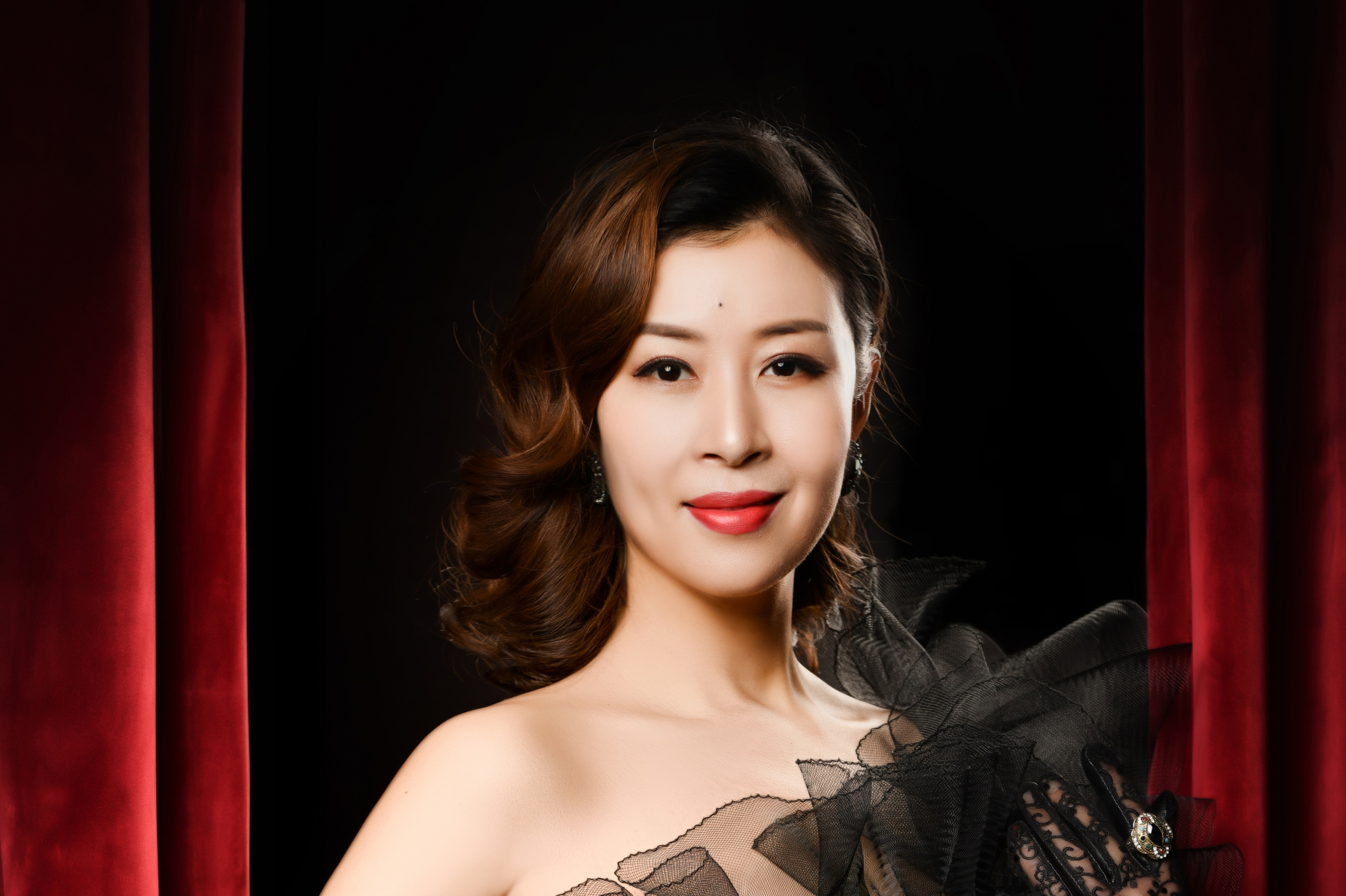  p>汤唯, span class="ref" data-ctrid="t6l5xcd6j68n">女低音歌手 