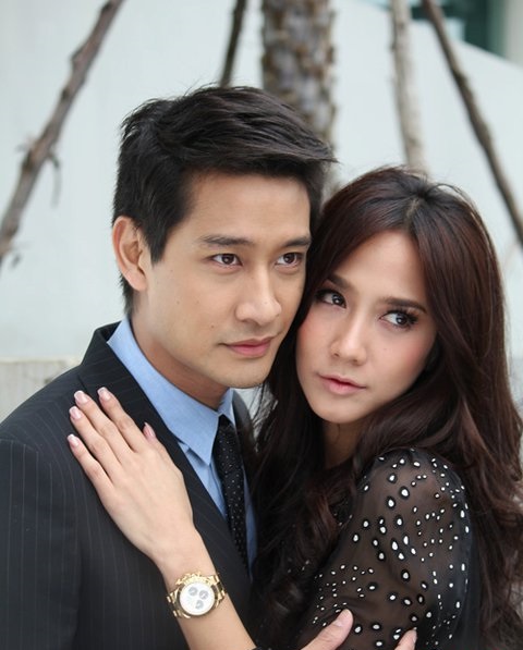  p>《爱的痕迹》是由 a target="_blank" href="/item/纳瓦·君拉纳拉