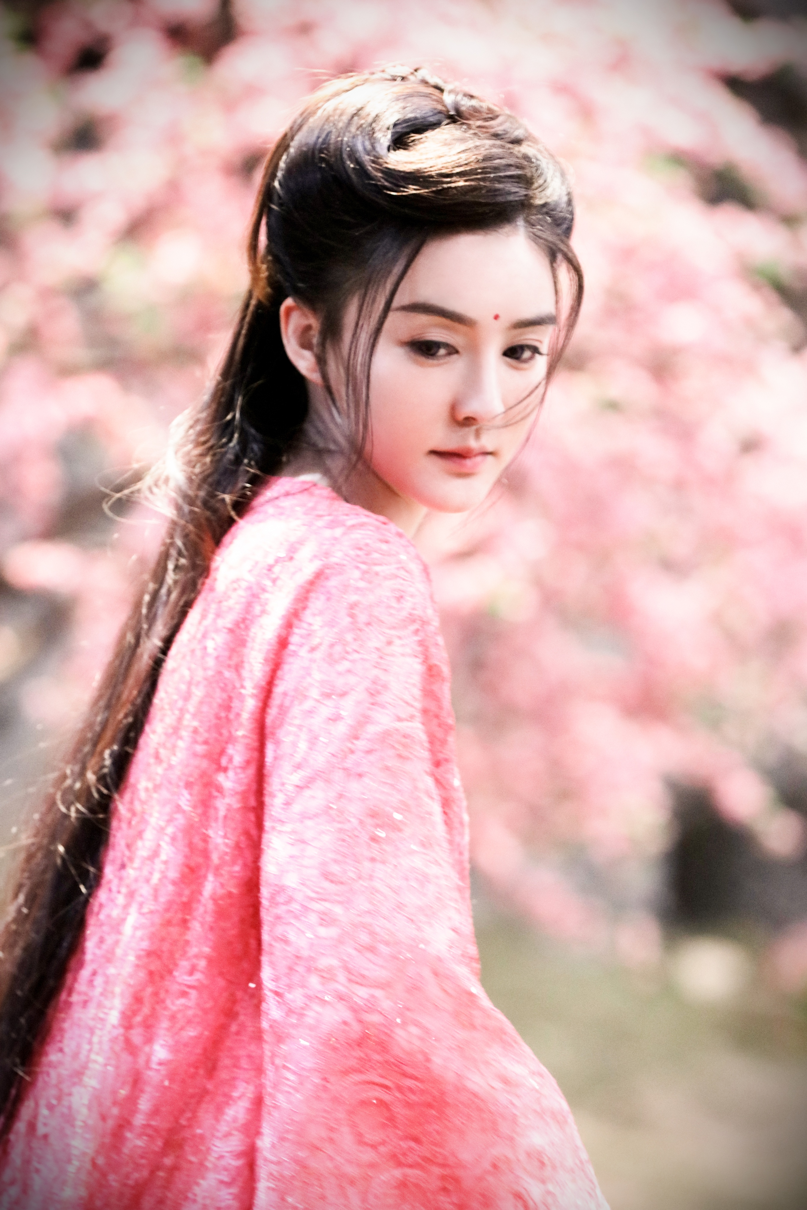  p data-id="gnyxf4dw0k">楷旋,出生于1997年,中国内地影视女演员.