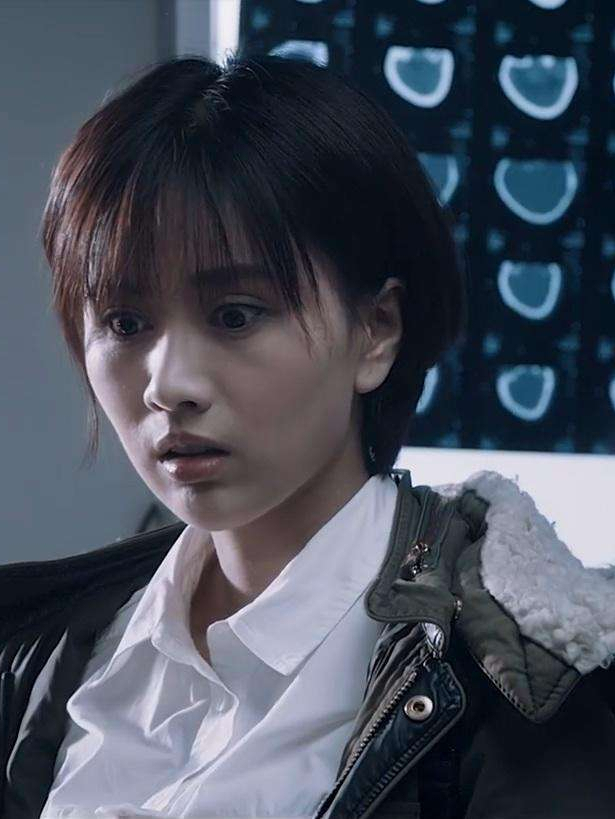周舒桐,网络剧《 a target="_blank" href="/item/白夜追凶/20808255"