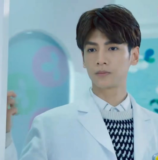  p>申赫,电视剧《 a target="_blank" href="/item/儿科医生/18024877