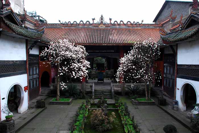  p data-id="gnwqm8xgoa">春秋祠,位于四川省泸州市叙永县叙永镇南