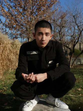 王翰闻_百度百科