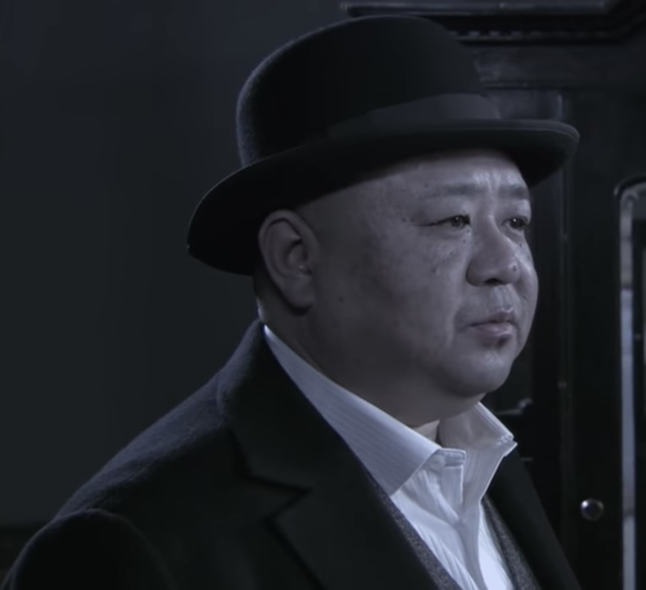 i">杜马,电视剧《 a target="_blank" href="/item/飞虎神鹰/3584075"