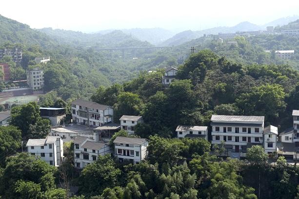  p data-id="gnheynn518">峡口镇,隶属于重庆市南岸区,地处 a target=