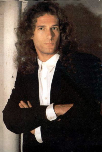  p>迈克尔·波顿(michael bolton),原名迈克尔·博洛廷(michael bolot