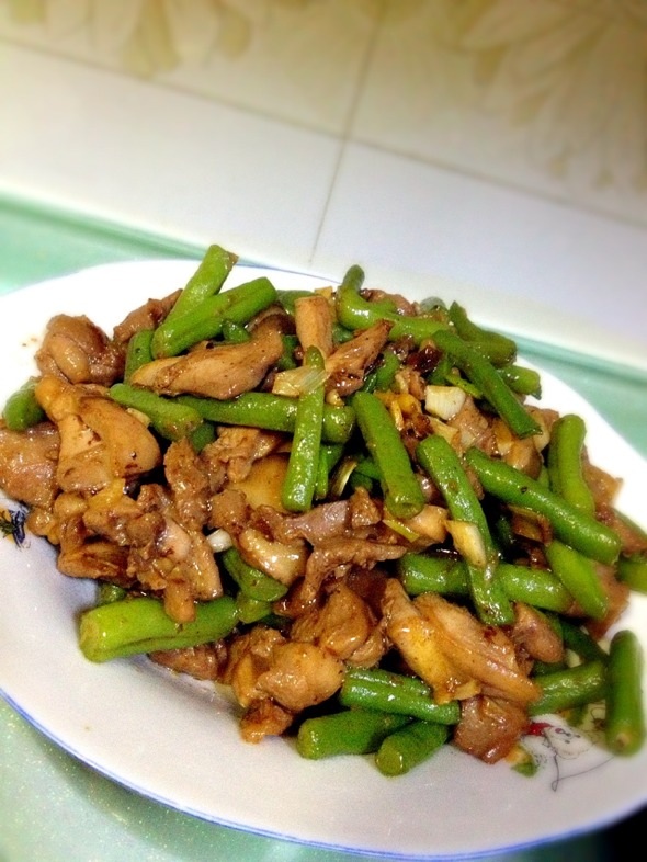 豆角鸡肉