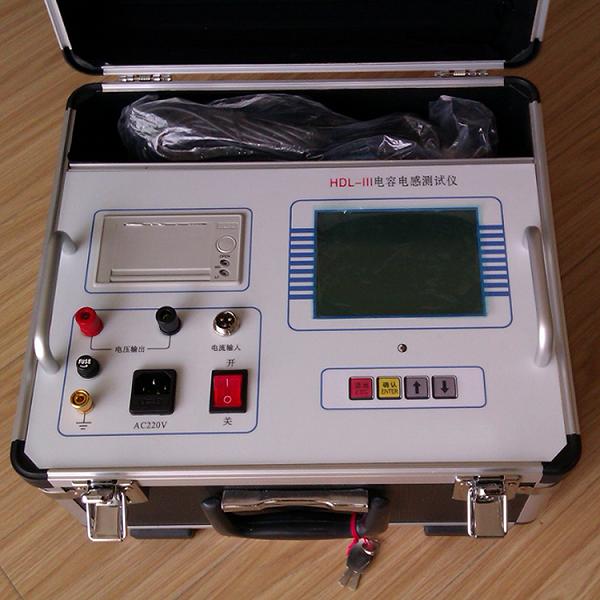 电感测试仪 /a>是一款电容电感测试仪,这个仪器的特点有测量工作量小