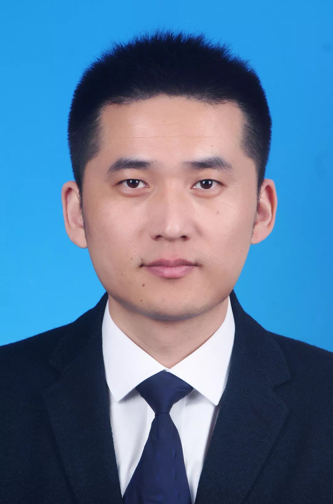 张斌
