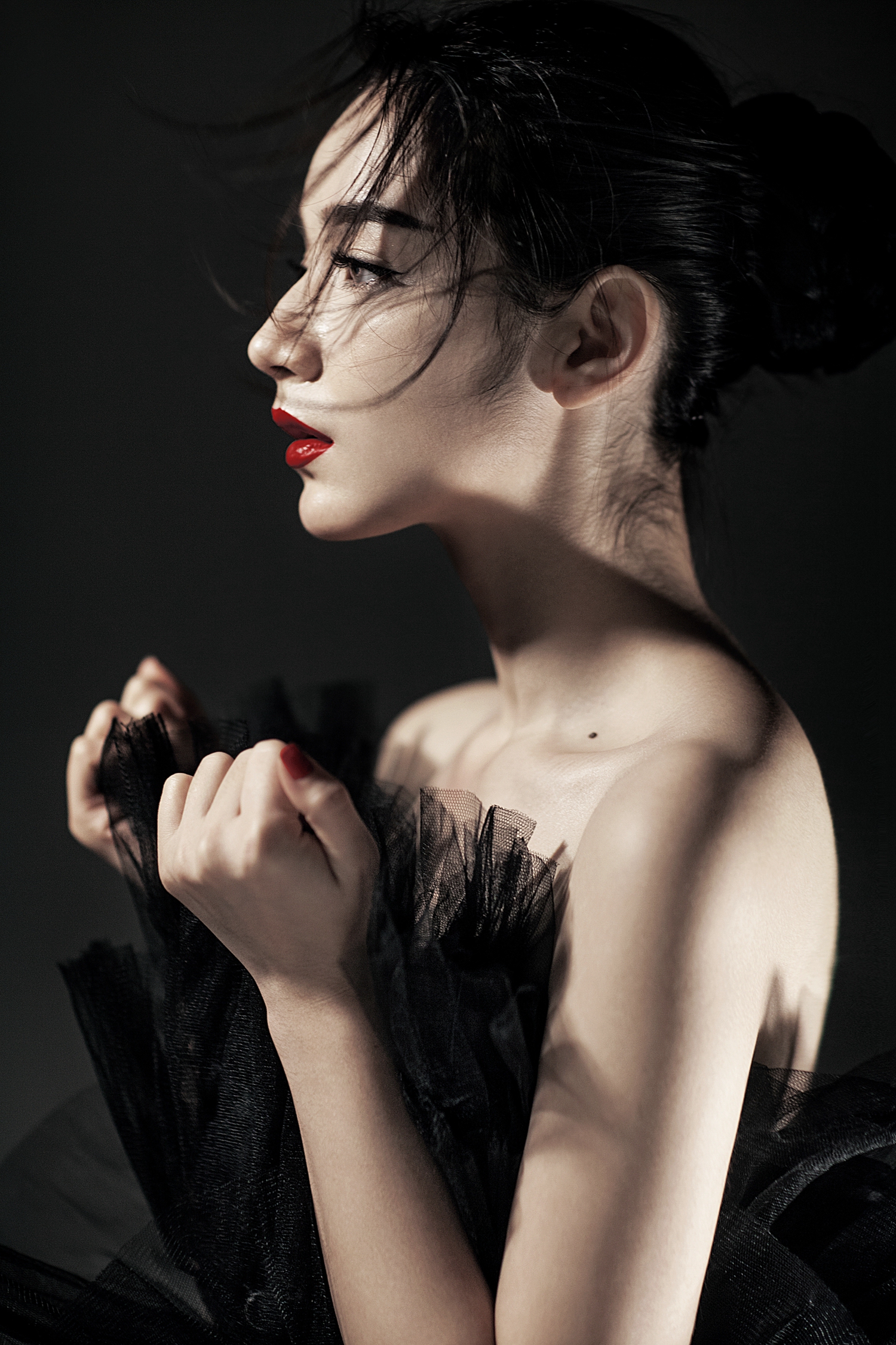 穆克代斯·库尔班